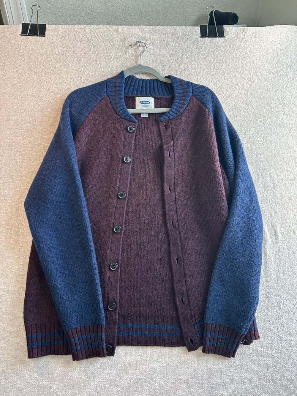 Old Navy Men's Burgundy and Blue Knit Button-Front Cardigan Sweater Size L